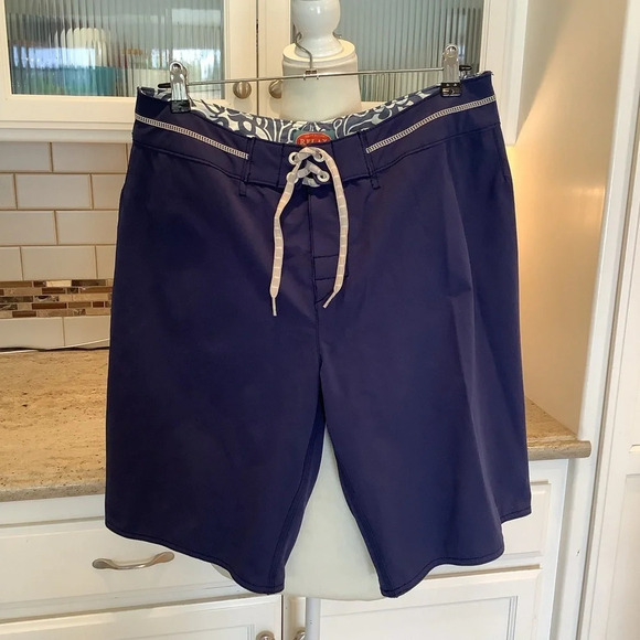Men’s Tommy Bahama Blue Swim Trunks Shorts Size 34 - Picture 1 of 6